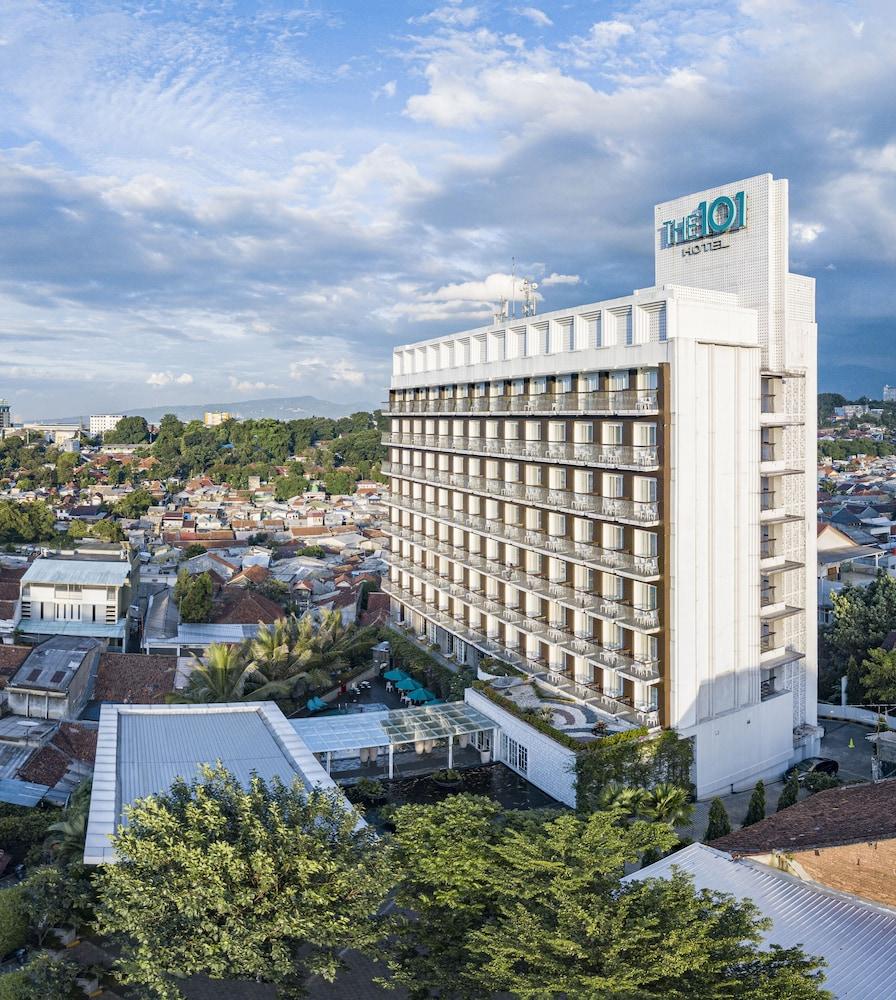 The 1O1 Bogor Suryakancana Hotel Exterior photo